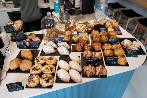 Fealys Bakery photo 1
